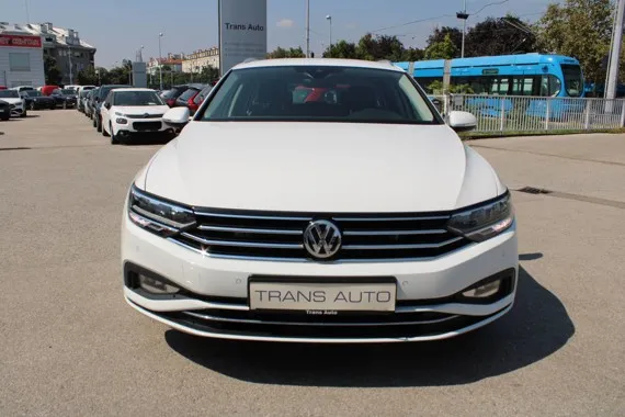 Volkswagen Passat Variant 2.0 TDi DSG Business *NAVI,LED,KAM Image 2