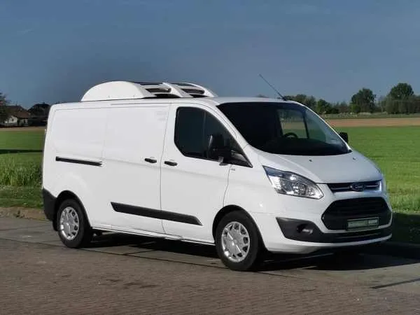 Ford Transit Custom undefined Image 4